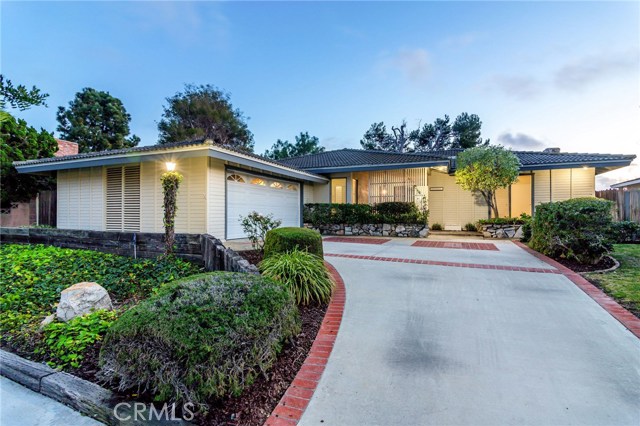 30229 Via Victoria, Rancho Palos Verdes, California 90275, 3 Bedrooms Bedrooms, ,2 BathroomsBathrooms,Residential,Sold,Via Victoria,PV19066034