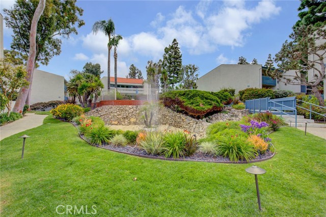 826 Camino Real, Redondo Beach, California 90277, 3 Bedrooms Bedrooms, ,2 BathroomsBathrooms,Residential,Sold,Camino Real,SB19111118