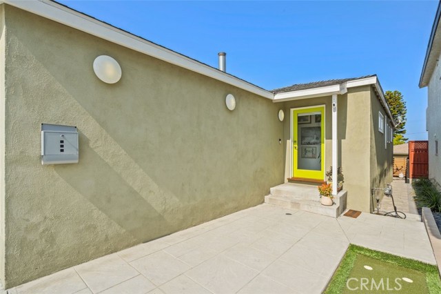 1730 Carver Street, Redondo Beach, California 90278, 2 Bedrooms Bedrooms, ,1 BathroomBathrooms,Residential,Sold,Carver,SB21151848