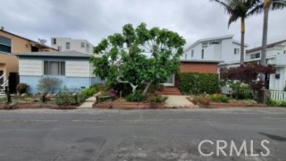 457 28th Street, Manhattan Beach, California 90266, 2 Bedrooms Bedrooms, ,1 BathroomBathrooms,Residential,Sold,28th,SB21112432