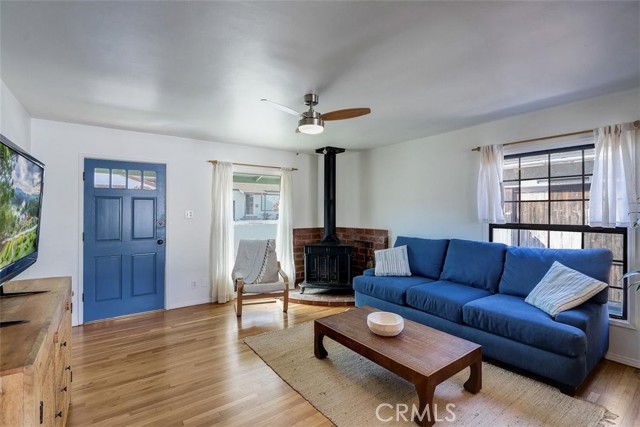 1908 Condon Avenue, Redondo Beach, California 90278, 2 Bedrooms Bedrooms, ,2 BathroomsBathrooms,Residential,Sold,Condon,PW21060307