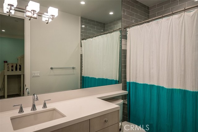 1450 23rd Street, Manhattan Beach, California 90266, 5 Bedrooms Bedrooms, ,2 BathroomsBathrooms,Residential,Sold,23rd,SB19093851