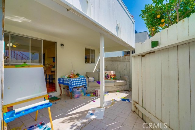 1102 Opal Street, Redondo Beach, California 90277, ,Residential Income,Sold,Opal,SB20117012