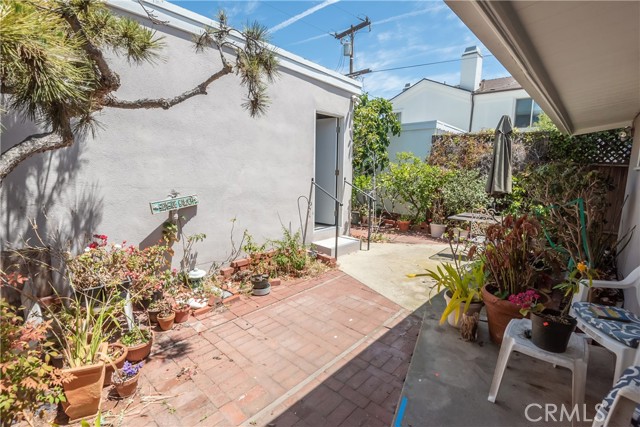 461 28th Street, Manhattan Beach, California 90266, 3 Bedrooms Bedrooms, ,2 BathroomsBathrooms,Residential,Sold,28th,SB21112452