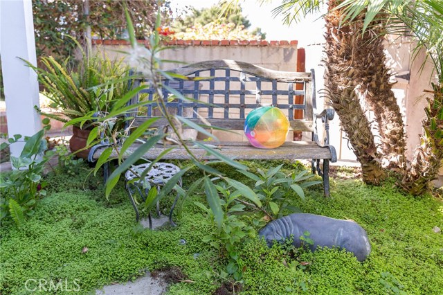 613 19th Street, Manhattan Beach, California 90266, 3 Bedrooms Bedrooms, ,2 BathroomsBathrooms,Residential,Sold,19th,SB19216606