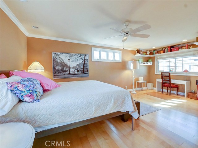 Huge bedroom with shelving area.