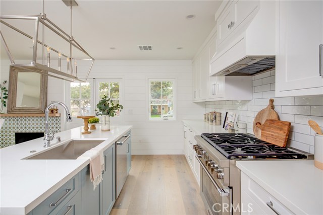 520 Maria Avenue, Redondo Beach, California 90277, 3 Bedrooms Bedrooms, ,2 BathroomsBathrooms,Residential,Sold,Maria,SB19272797