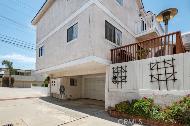 2619 Vanderbilt Lane, Redondo Beach, California 90278, 3 Bedrooms Bedrooms, ,2 BathroomsBathrooms,Residential,Sold,Vanderbilt,SB17150993