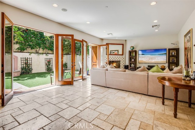 1121 Goodman Avenue, Redondo Beach, California 90278, 5 Bedrooms Bedrooms, ,4 BathroomsBathrooms,Residential,Sold,Goodman,PV19118015