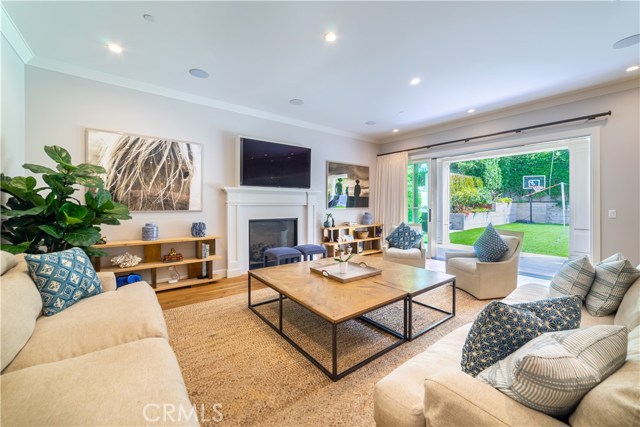 1416 18th Street, Manhattan Beach, California 90266, 5 Bedrooms Bedrooms, ,4 BathroomsBathrooms,Residential,Sold,18th,SB20173310