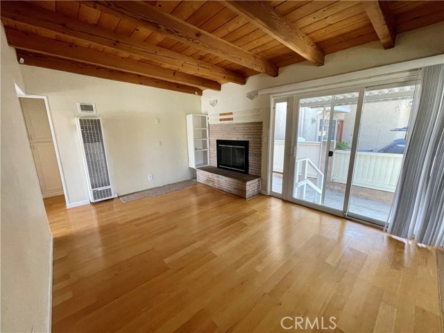 2022 Perry Avenue, Redondo Beach, California 90278, ,Residential Income,Sold,Perry,SB21055379