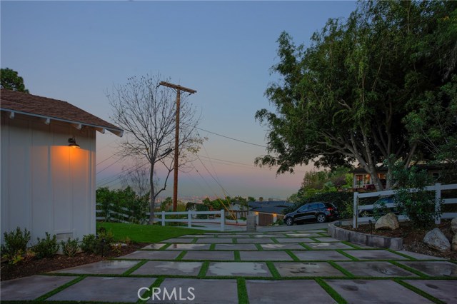 2271 Estribo Drive, Rolling Hills Estates, California 90274, 4 Bedrooms Bedrooms, ,3 BathroomsBathrooms,Residential,Sold,Estribo,SB19042746