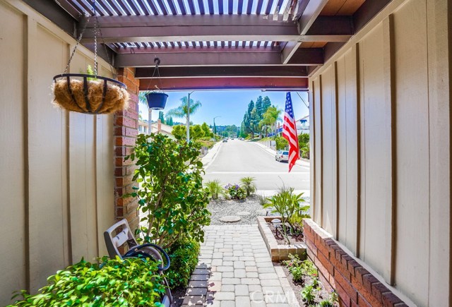 28724 Mount Sawtooth Drive, Rancho Palos Verdes, California 90275, 4 Bedrooms Bedrooms, ,2 BathroomsBathrooms,Residential,Sold,Mount Sawtooth,SB21128263