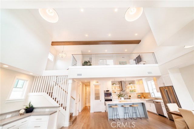 1108 Vincent Street, Redondo Beach, California 90277, 4 Bedrooms Bedrooms, ,3 BathroomsBathrooms,Residential,Sold,Vincent,SB18102479