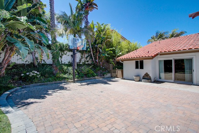 4072 Rousseau Lane, Palos Verdes Peninsula, California 90274, 4 Bedrooms Bedrooms, ,3 BathroomsBathrooms,Residential,Sold,Rousseau,SB19160649