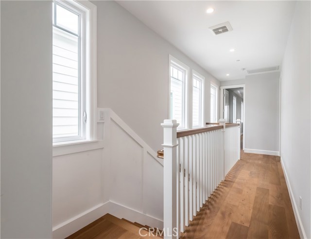 1133 Stanford Avenue, Redondo Beach, California 90278, 3 Bedrooms Bedrooms, ,2 BathroomsBathrooms,Residential,Sold,Stanford,SB19097702