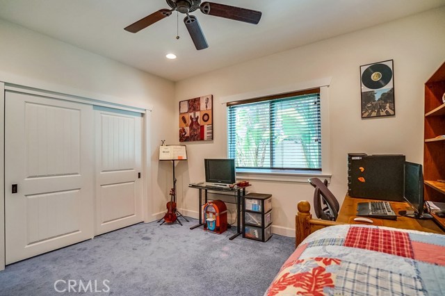 105 S Prospect Avenue, Redondo Beach, California 90277, 4 Bedrooms Bedrooms, ,2 BathroomsBathrooms,Residential,Sold,S Prospect,SB18121161