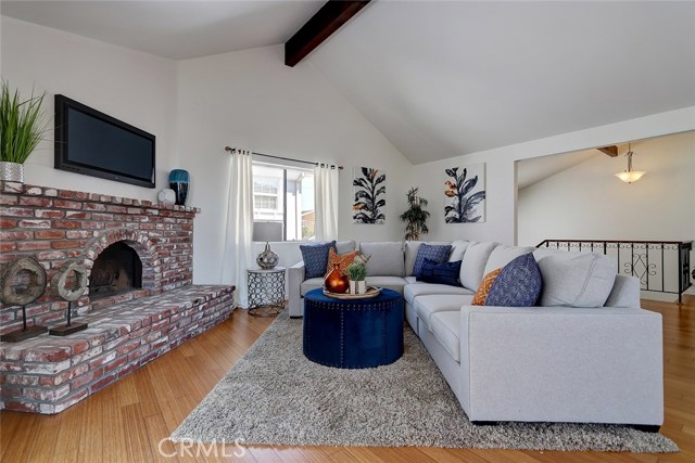 2513 Voorhees Avenue, Redondo Beach, California 90278, 2 Bedrooms Bedrooms, ,2 BathroomsBathrooms,Residential,Sold,Voorhees,SB18186536