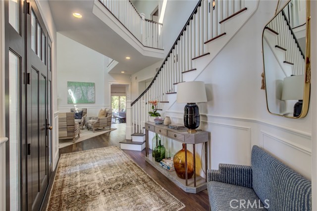 2301 Laurel Avenue, Manhattan Beach, California 90266, 5 Bedrooms Bedrooms, ,4 BathroomsBathrooms,Residential,Sold,Laurel,SB20111754
