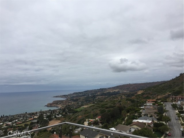 3674 Cliffsite Drive, Palos Verdes Peninsula, California 90275, 4 Bedrooms Bedrooms, ,5 BathroomsBathrooms,Residential,Sold,Cliffsite,OC17119645