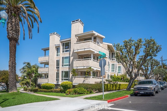 428 Esplanade, Redondo Beach, California 90277, 2 Bedrooms Bedrooms, ,2 BathroomsBathrooms,Residential,Sold,Esplanade,SB18082692