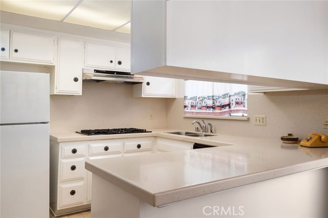 1710 Carver Street, Redondo Beach, California 90278, 3 Bedrooms Bedrooms, ,2 BathroomsBathrooms,Residential,Sold,Carver,PV18163283