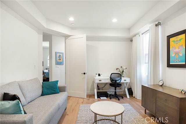 2606 Voorhees Avenue, Redondo Beach, California 90278, 3 Bedrooms Bedrooms, ,4 BathroomsBathrooms,Residential,Sold,Voorhees,SB21053796