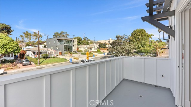 1022 Avenue A, Redondo Beach, California 90277, 6 Bedrooms Bedrooms, ,6 BathroomsBathrooms,Residential,Sold,Avenue A,PV20202846