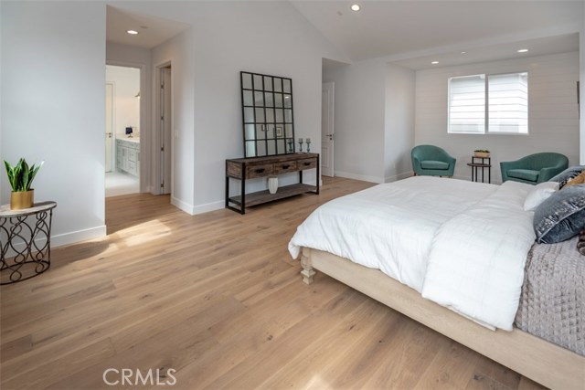 2410 Huntington Lane, Redondo Beach, California 90278, 4 Bedrooms Bedrooms, ,3 BathroomsBathrooms,Residential,Sold,Huntington,PV18242056