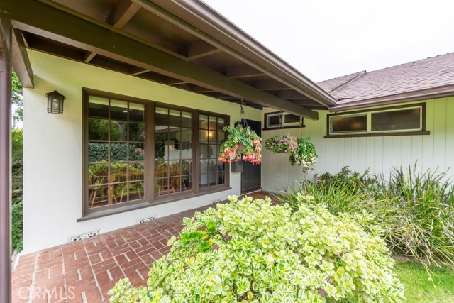 729 27th Street, Manhattan Beach, California 90266, 3 Bedrooms Bedrooms, ,2 BathroomsBathrooms,Residential,Sold,27th,RS20129725