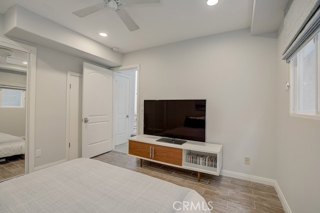 1124 1st Street, Hermosa Beach, California 90254, 4 Bedrooms Bedrooms, ,3 BathroomsBathrooms,Residential,Sold,1st,SB20124705