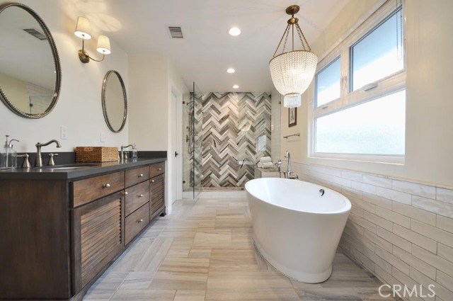 Resort Style Master Bathroom