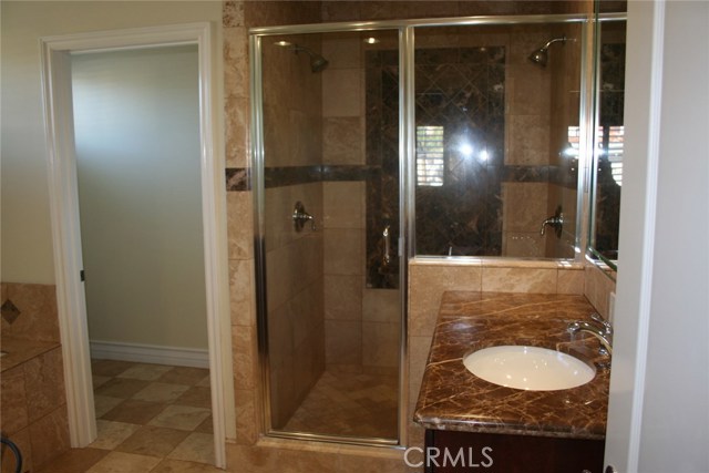 205 Irena Avenue, Redondo Beach, California 90277, 4 Bedrooms Bedrooms, ,3 BathroomsBathrooms,Residential,Sold,Irena,SB18231955