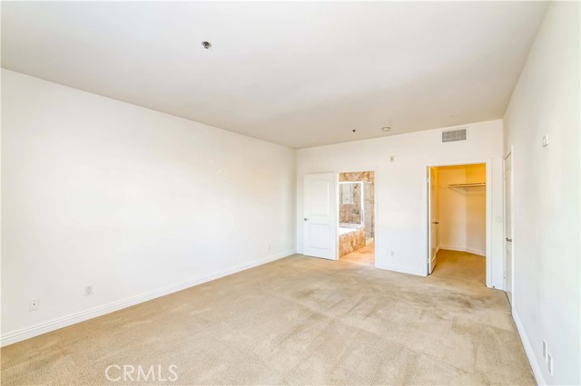 3 Bed Home for Sale in Los Angeles, California