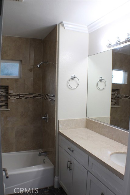 2623 Huntington Lane, Redondo Beach, California 90278, 3 Bedrooms Bedrooms, ,2 BathroomsBathrooms,Residential,Sold,Huntington,SB19083633