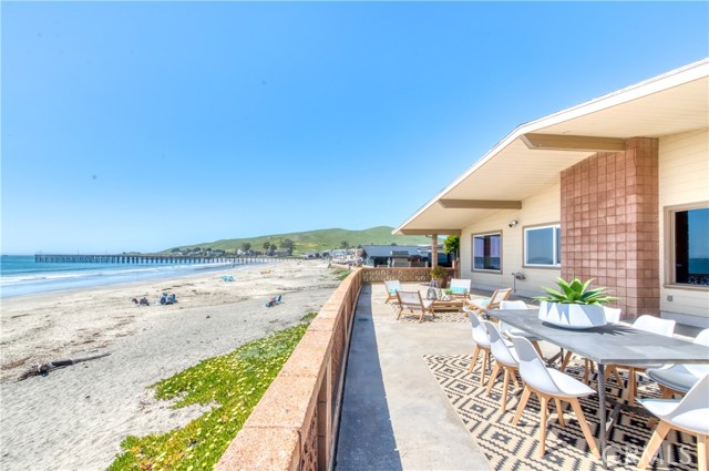 Detail Gallery Image 1 of 1 For 8 Ocean Front Ln a-B,  Cayucos,  CA 93430 - 4 Beds | 4 Baths