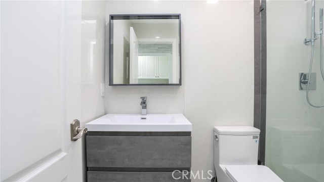 630 Meyer Lane, Redondo Beach, California 90278, 3 Bedrooms Bedrooms, ,3 BathroomsBathrooms,Residential,Sold,Meyer,PV20085973