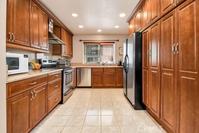 Gourmet Kitchen