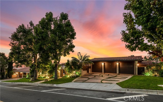 1539 Via Coronel, Palos Verdes Estates, California 90274, 5 Bedrooms Bedrooms, ,4 BathroomsBathrooms,Residential,Sold,Via Coronel,SB20189548