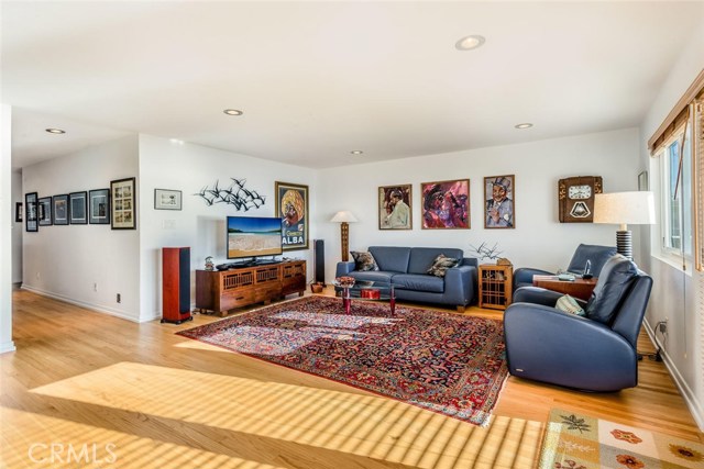 Family Room with Panoramic Ocean View