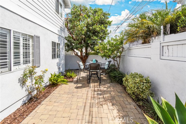 2408 Curtis Avenue, Redondo Beach, California 90278, 3 Bedrooms Bedrooms, ,2 BathroomsBathrooms,Residential,Sold,Curtis,PV20196577