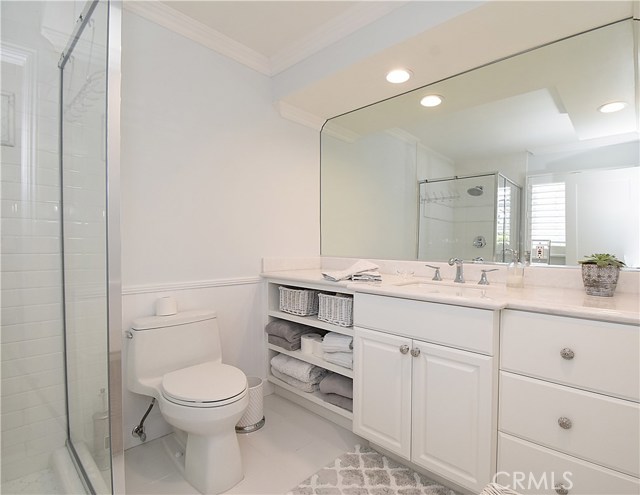 32 Harbor Sight Drive, Rolling Hills Estates, California 90274, 6 Bedrooms Bedrooms, ,2 BathroomsBathrooms,Residential,Sold,Harbor Sight,PV20212082