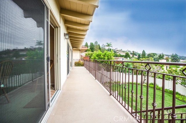 2533 Via Sanchez, Palos Verdes Estates, California 90274, 5 Bedrooms Bedrooms, ,3 BathroomsBathrooms,Residential,Sold,Via Sanchez,WS17182141