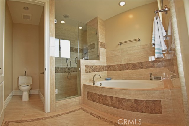 1807 Huntington Lane, Redondo Beach, California 90278, 4 Bedrooms Bedrooms, ,3 BathroomsBathrooms,Residential,Sold,Huntington,SB19151183