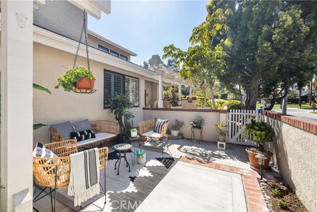 23 Laguna Court, Manhattan Beach, California 90266, 3 Bedrooms Bedrooms, ,2 BathroomsBathrooms,Residential,Sold,Laguna,SB21059222