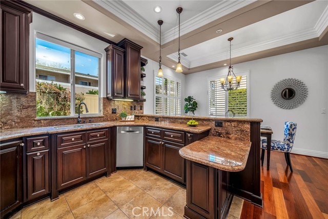 2221 Voorhees Avenue, Redondo Beach, California 90278, 4 Bedrooms Bedrooms, ,3 BathroomsBathrooms,Residential,Sold,Voorhees,SB21072556
