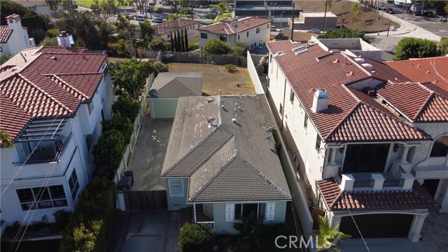 708 Rita Street, Redondo Beach, California 90277, 3 Bedrooms Bedrooms, ,2 BathroomsBathrooms,Residential,Sold,Rita,SB20235816