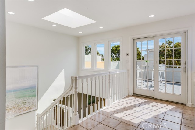 1261 Bryant Place, Manhattan Beach, California 90266, 4 Bedrooms Bedrooms, ,3 BathroomsBathrooms,Residential,Sold,Bryant,SB21080177