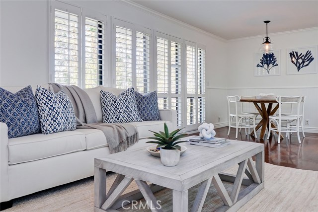 13 Laurel, Manhattan Beach, California 90266, 3 Bedrooms Bedrooms, ,1 BathroomBathrooms,Residential,Sold,Laurel,SB19057635