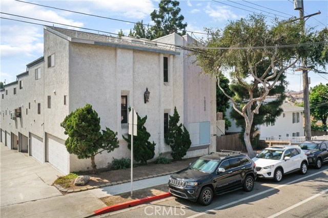 1906 Grant Avenue, Redondo Beach, California 90278, 2 Bedrooms Bedrooms, ,1 BathroomBathrooms,Residential,Sold,Grant,SB20210284